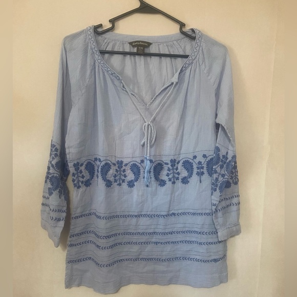Tommy Bahama women's M relaxed fit embroidered gauzy tunic top EUC - Picture 1 of 5